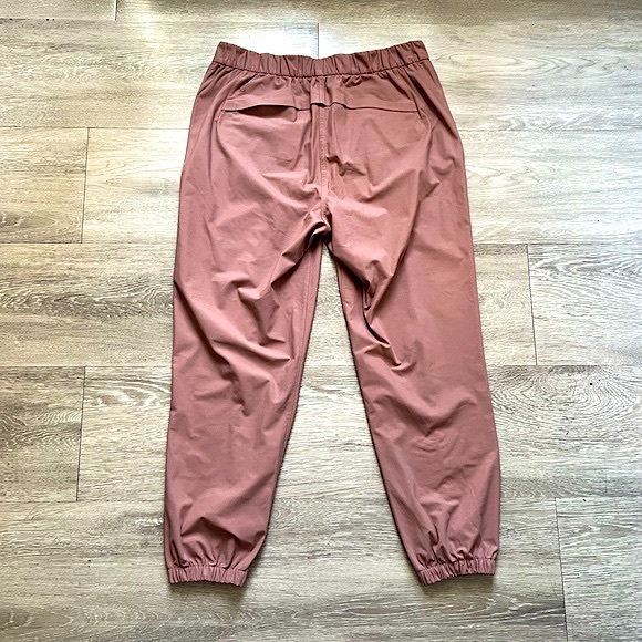 LULULEMON [NWOT Warpstreme High-Rise Jogger Pants | Size 31 - Picture 8 of 14